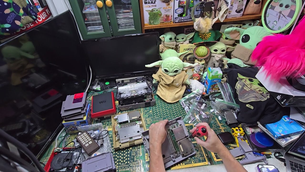 Christmas 🎄 in July Opening Nintendo Gaming Systems Boxes 📦