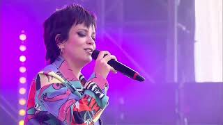 Lily Allen - LDN (Live At V Festival 2014/Live At Isle Of Wight Festival 2019) (VIDEO)