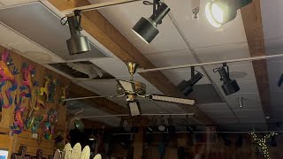 Cool GE-Vents and other fans in a gift shop (January 2026)