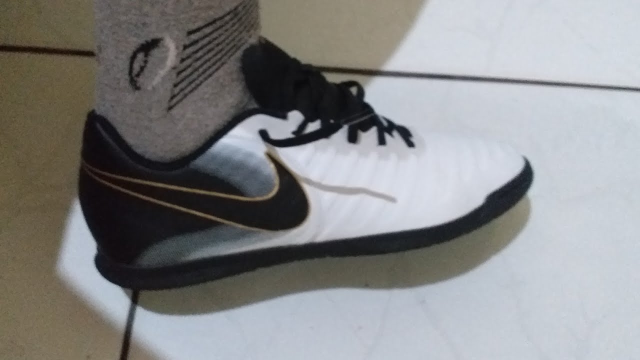 chuteira futsal nike tiempo legend 7 club ic