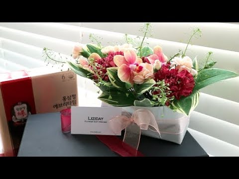 How to make flower bouquet using Black wrapping paper 