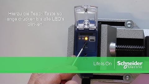 Teachen einer XUX0ARCTT16 Universal Type als Lichttaster mit Hintergrundausblendung