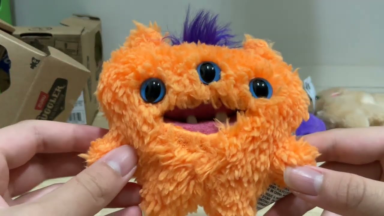 買了三隻牙齒怪