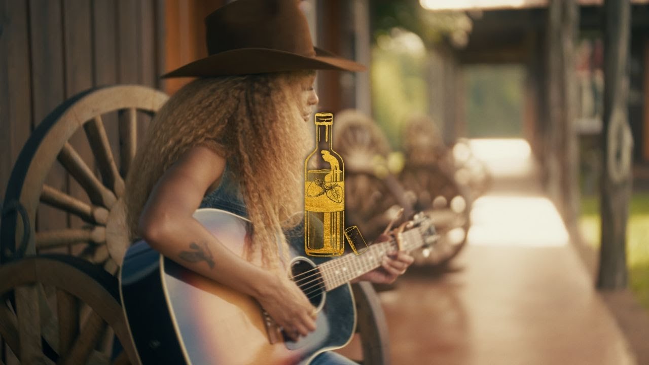 Tiera Kennedy - Can't Help My Country