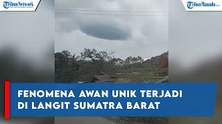 Fenomena Awan unik terjadi di langit Sumatra Barat