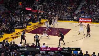 Collin Sexton tries to guard two open shooters