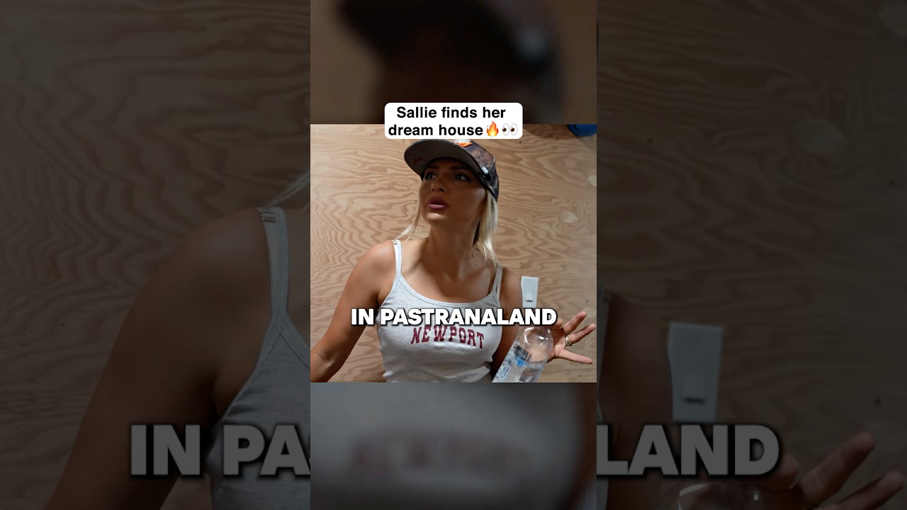 Sneaking around Pastranaland🤣🤘🏼#salliegrace #pastranaland #travispastrana #nitrocircus #skate