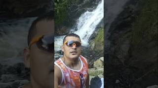 Buscando Cascada oculta en la Ruta Lechera de Antioquia 🏔️🥛 Agua fría que vale la pena 🥶👇 #Antioquia