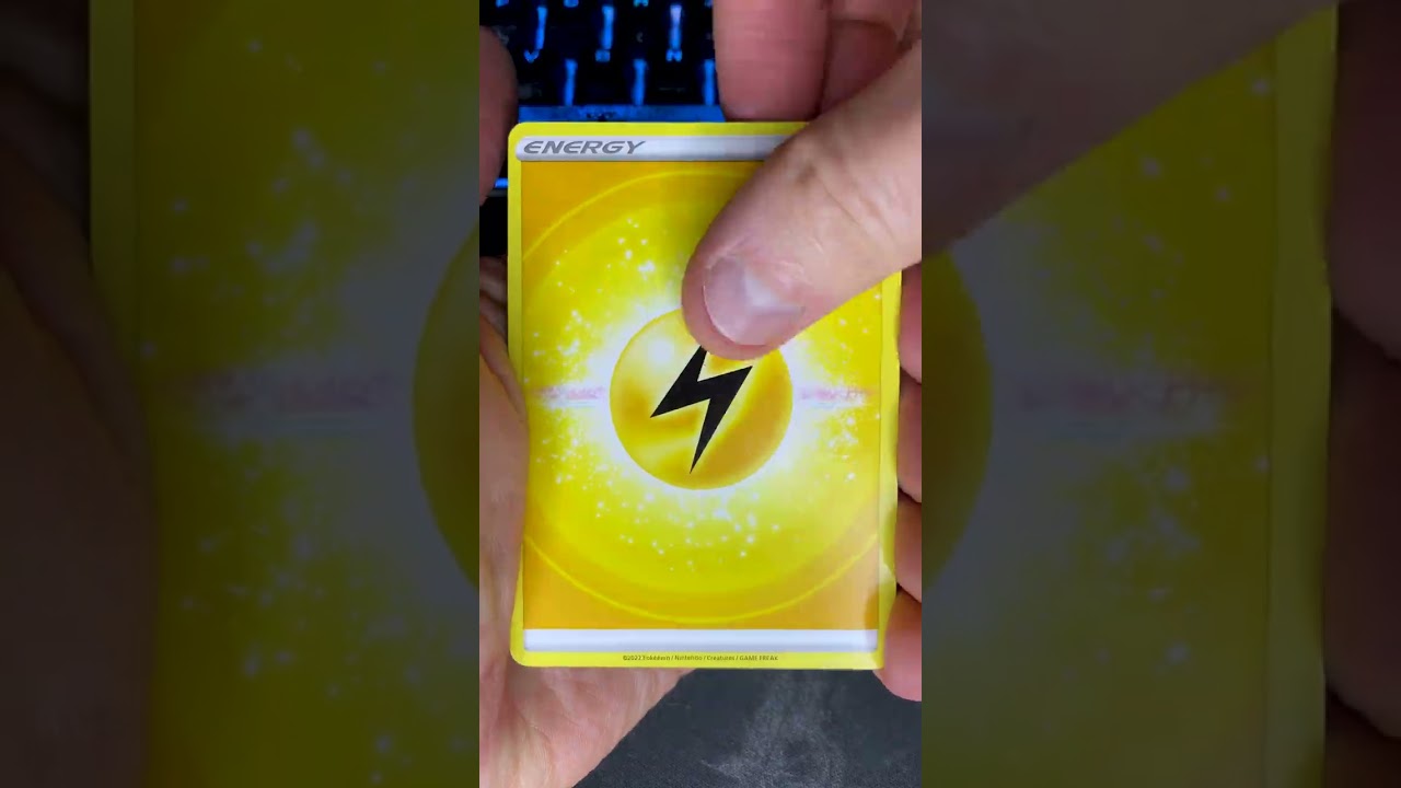 Pokemon ULTRA RARE ALERNATE FULL ART?. 