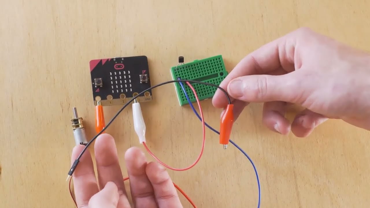 Periféricos micro:bit - ¿Cómo conectar tus componentes? - Motor DC y ...