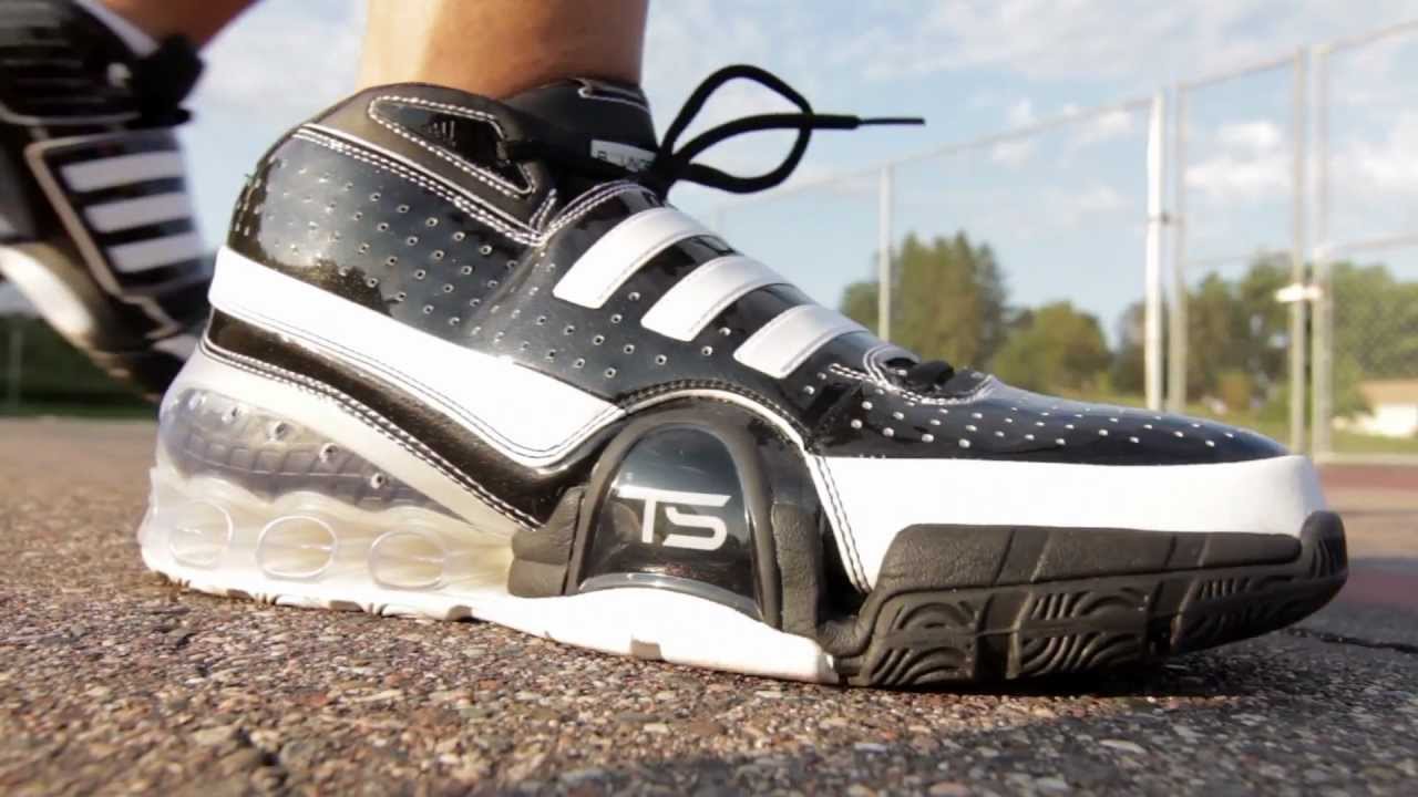 extra wide steel toe sneakers