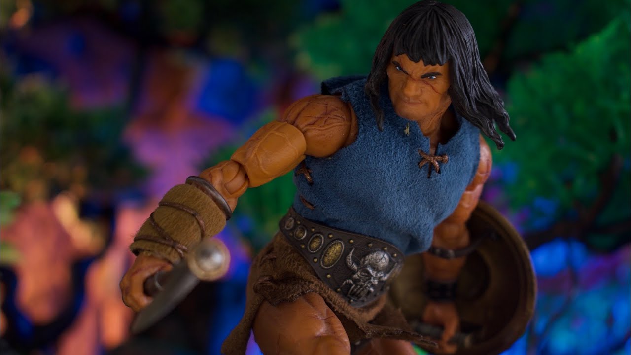 Mezco One:12 Collective MDX Conan The Conquerer Review - YouTube