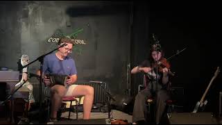 Polkas - The Groves of Gneeveguilla/Din Tarrent's