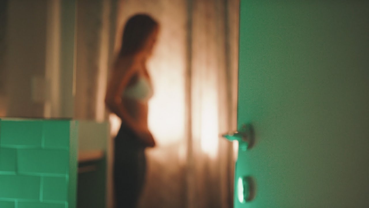 Guarda Zight & Oliviya Nicole - Daisy (Music Video | Tiktok Edition) su YouTube Guarda Zight & Oliviya Nicole - Daisy (Music Video | Tiktok Edition) su YouTube