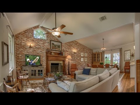 108 West Creek, Fredericksburg, TX home video tour