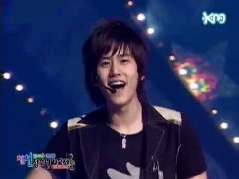060921 Super Junior - Dancing Out