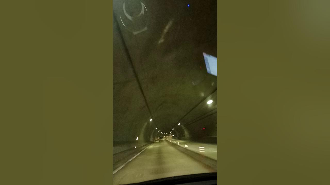 AMAZING ROAD TUNNELS IN JAPAN Iwade Tunnel (Wakayama) (岩出トンネル） YouTube