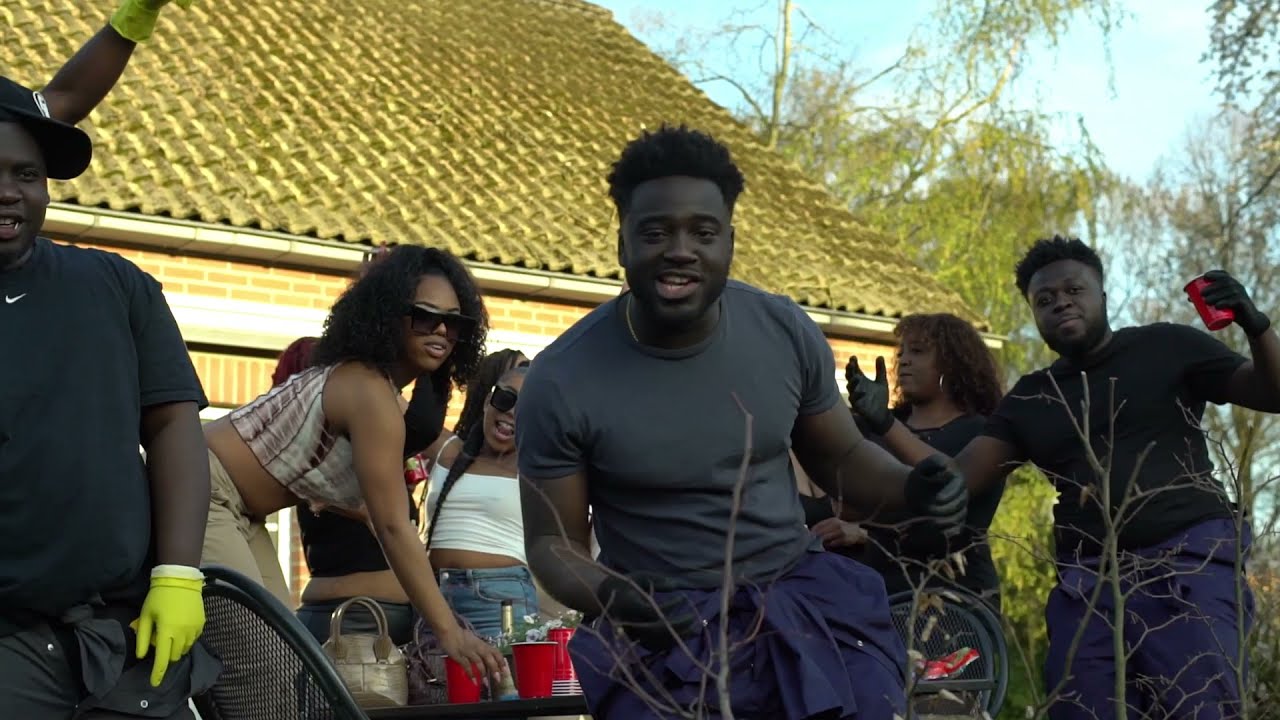 Update New BerryR - Weekend (Prod. by Euge Louisa)