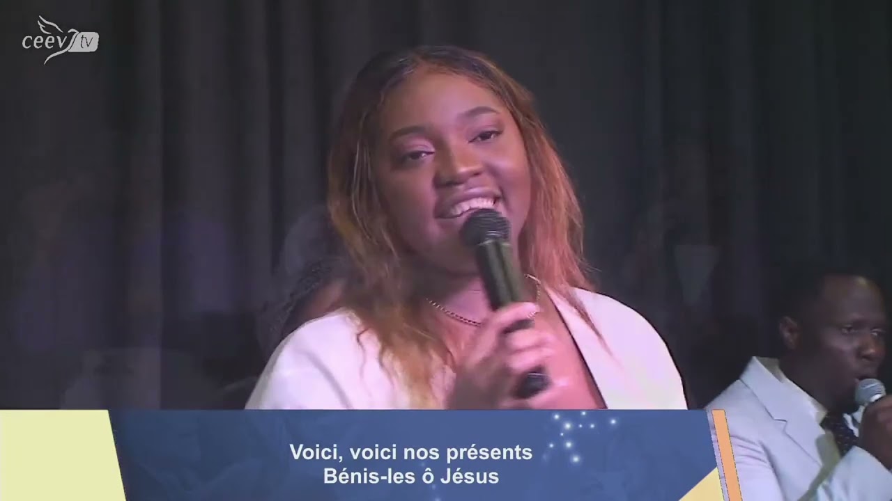 A tes pieds ô divin Roi - Avec Ruth Daniella AVOMO ASSOUMOU