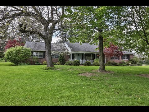 1708 New Michigan Rd, Farmington, NY home video tour
