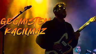 Video thumbnail of "Adamlar - Geçmişten Kaçılmaz (Yeni Şarkı) @ Dorock XL Venue 03.02.2024"