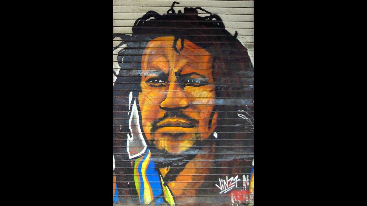 Kaya un chanteur emblématique et de douloureux souvenirs