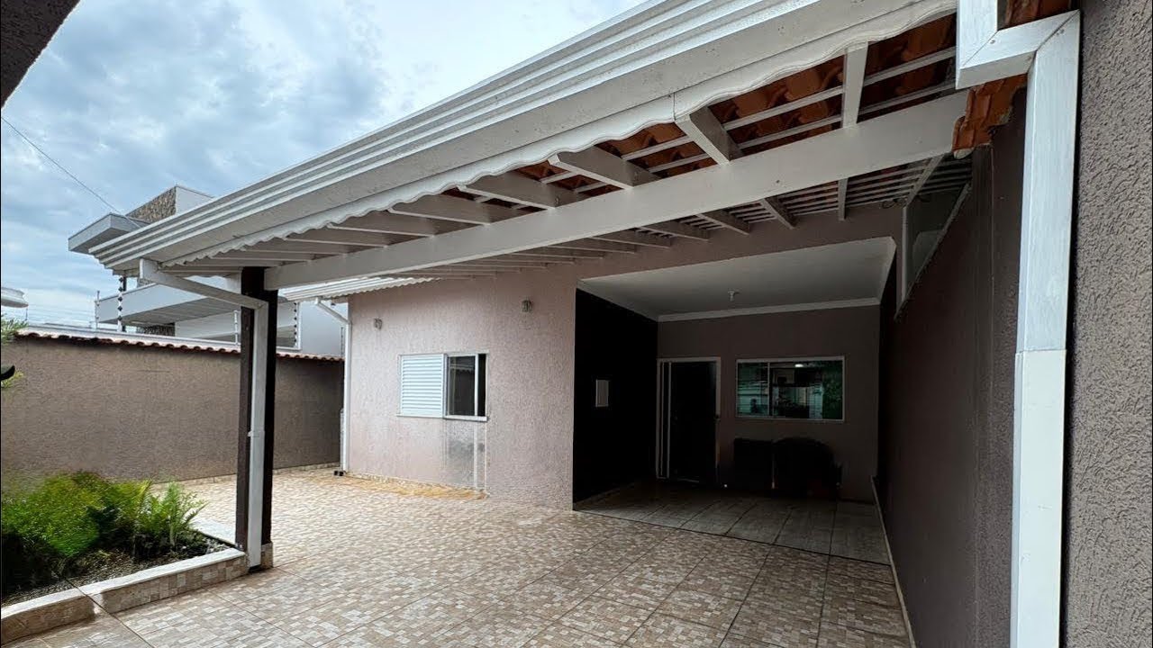 Casa com 5 quartos e piscina lindíssima  na praia de Peruíbe sp litoral sul SP imperdível!!!