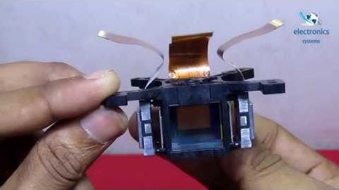 Hitachi CP-X3041WN 3200 Lumens Projector RGB LCD Prism