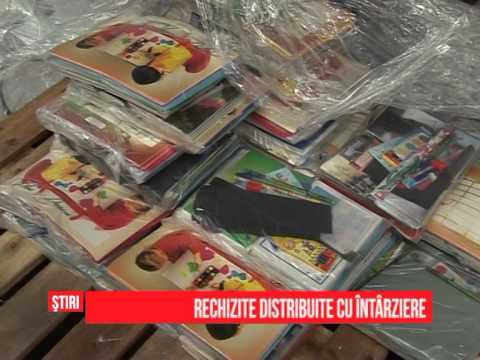 Rechizite distribuite cu întârziere