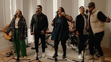 Danzando (Acústico) // Christine D'Clario, Daniel Calveti, Becky Collazos, Josh Morales, Travy Joe