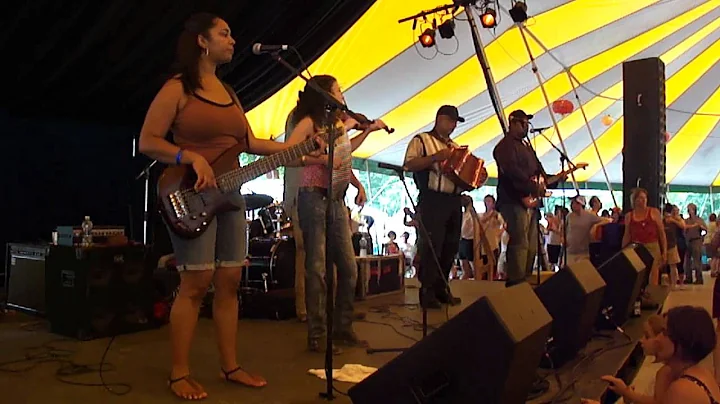 Preston Frank and his Family Zydeco Band - Hey Trudy