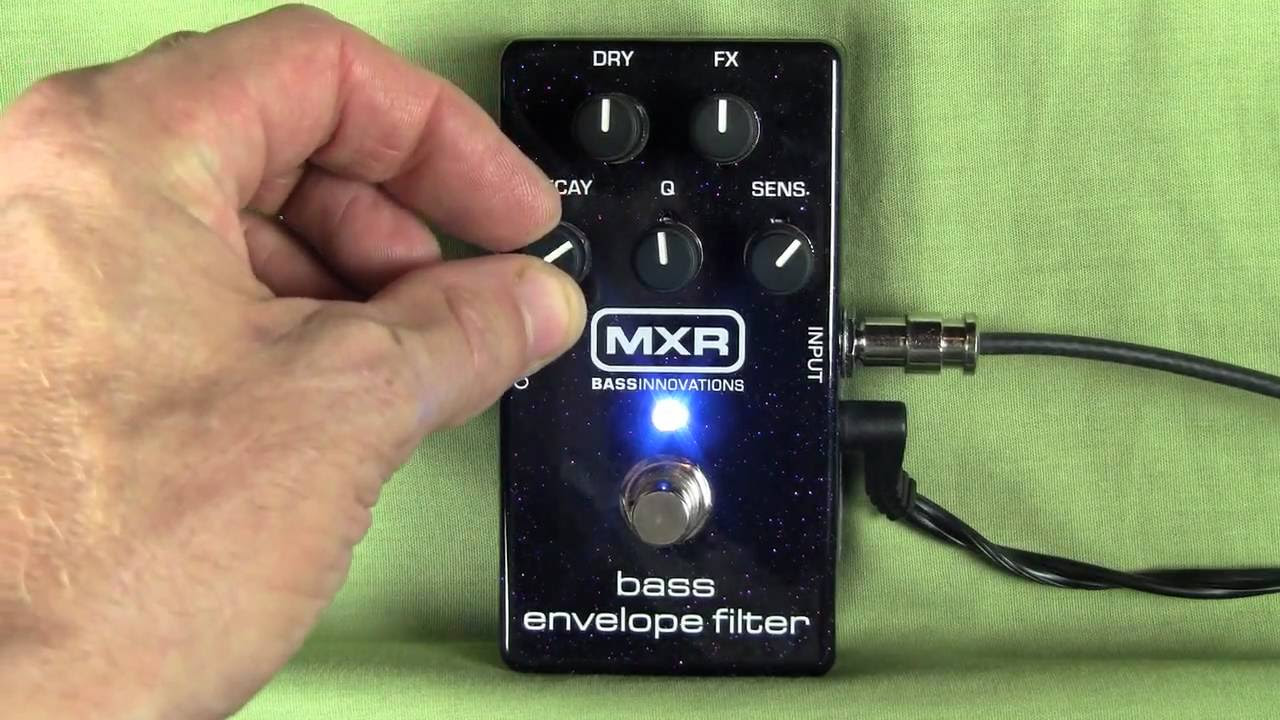 MXR Bass Envelope Filter - YouTube