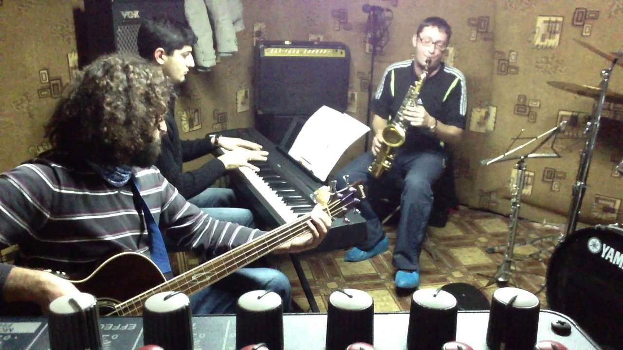 саксафон, кларнет, клавиши, бас - YouTube