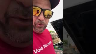 How I charge batteries in my lowrider #hydraulics #battery #charger #lowrider #switches