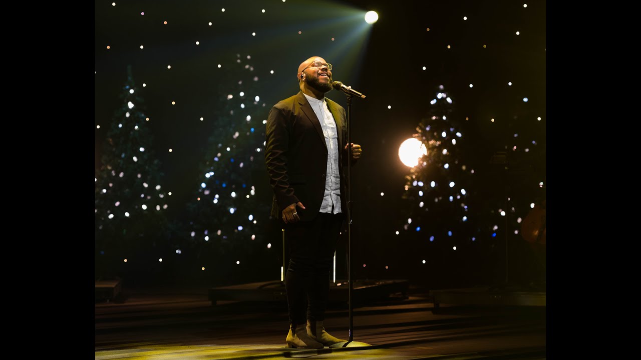 Oh Holy Night - Mariners Worship feat. Darris Sneed