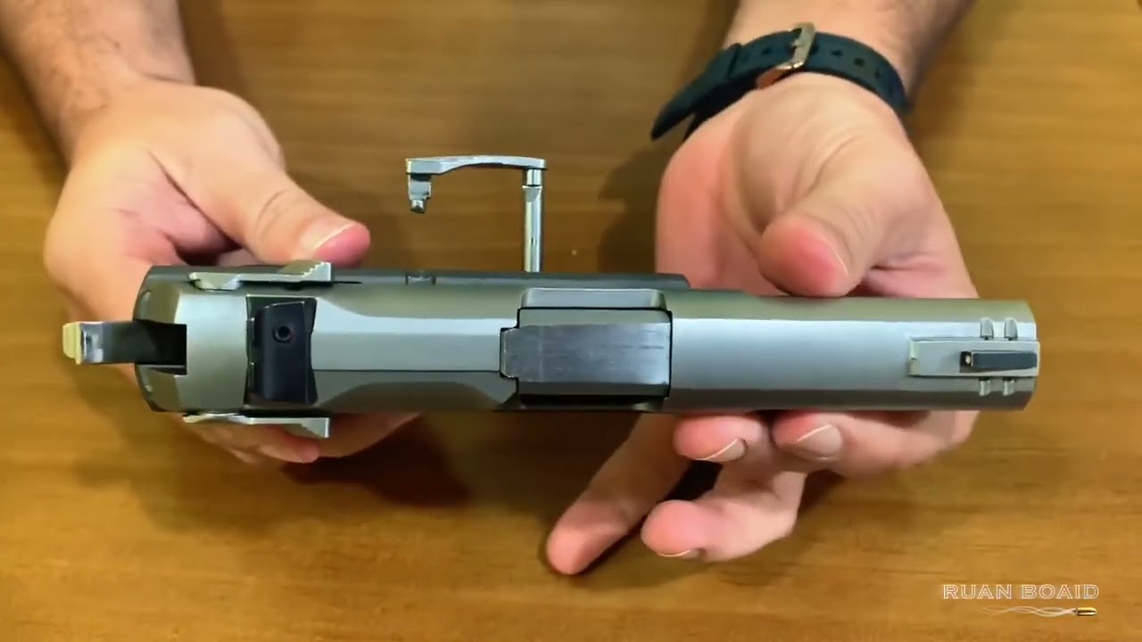 Pistola Ruger P89 em calibre 9mm Luger! Desmontagem super diferente!