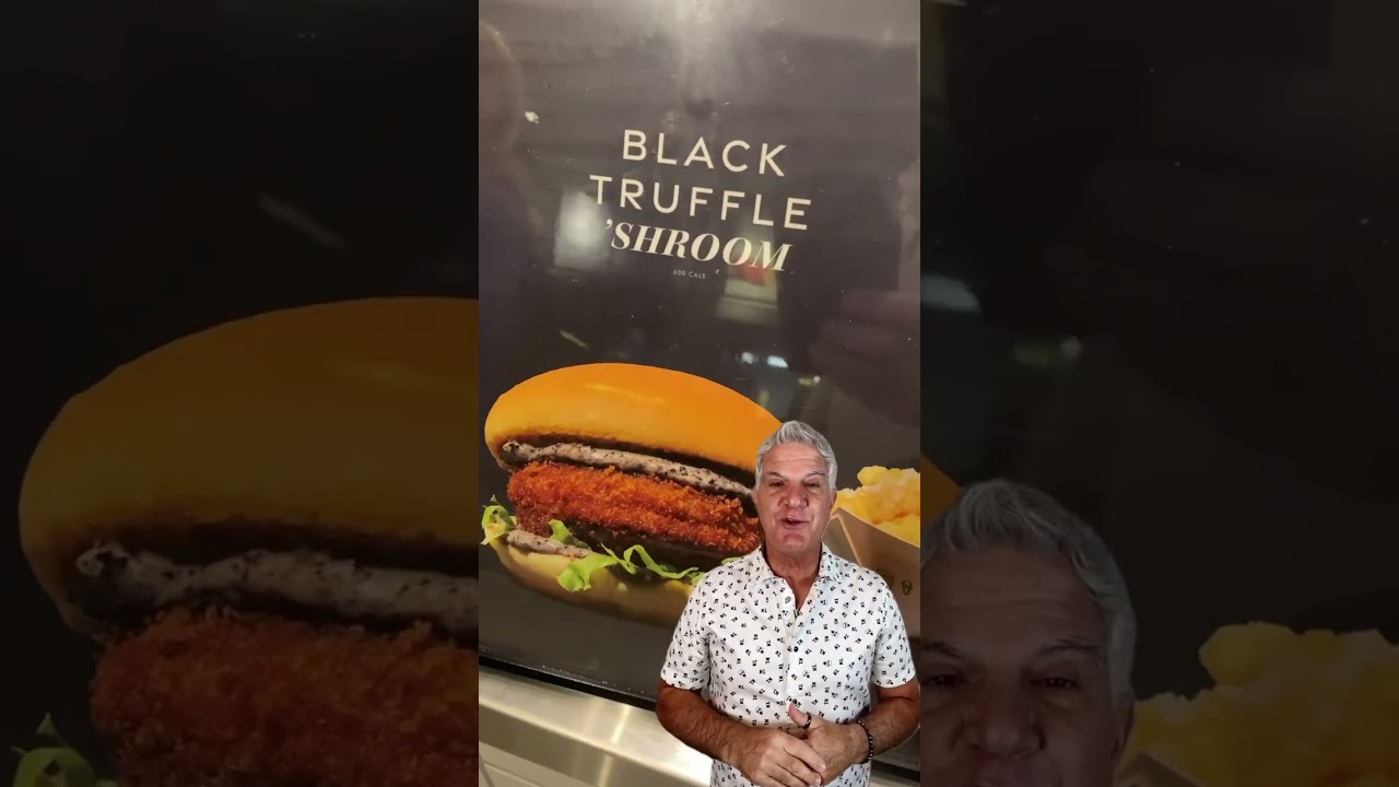 Exciting News Palm Desert! 🎉🍔The new Shake Shack on El Paseo is here, it’s AMAZING! 