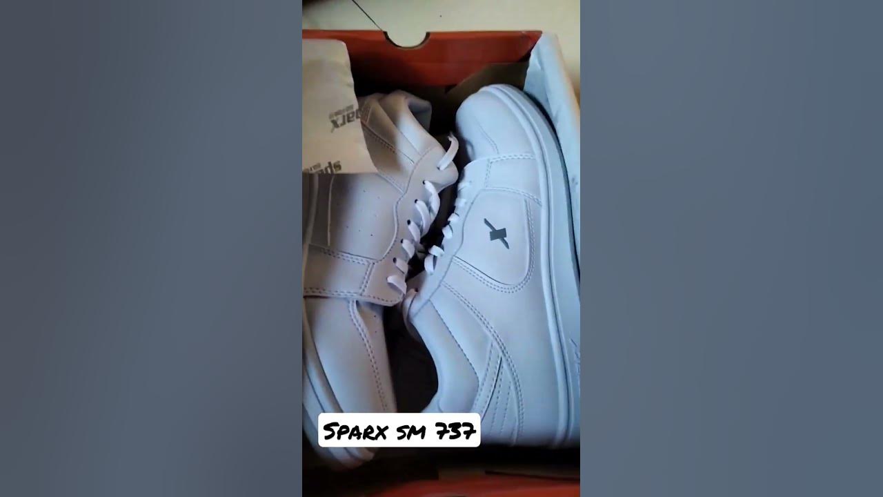 sparx 737 sneakers