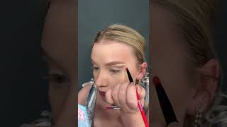 а какой ваш любимый сериал? #makeup #unpacking #makeuptutorial