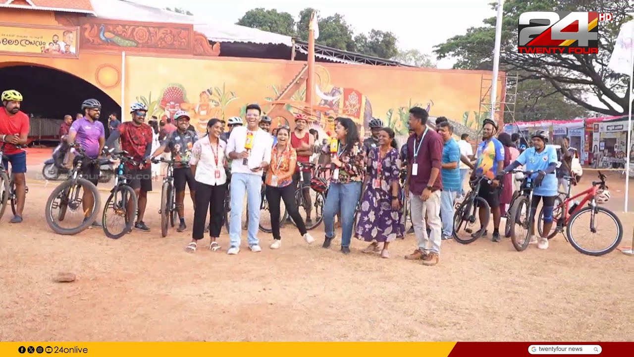 സംസ്ഥാന സ്കൂൾ കലോത്സവത്തിൽ ഇഞ്ചോടിഞ്ച് പോരാട്ടം