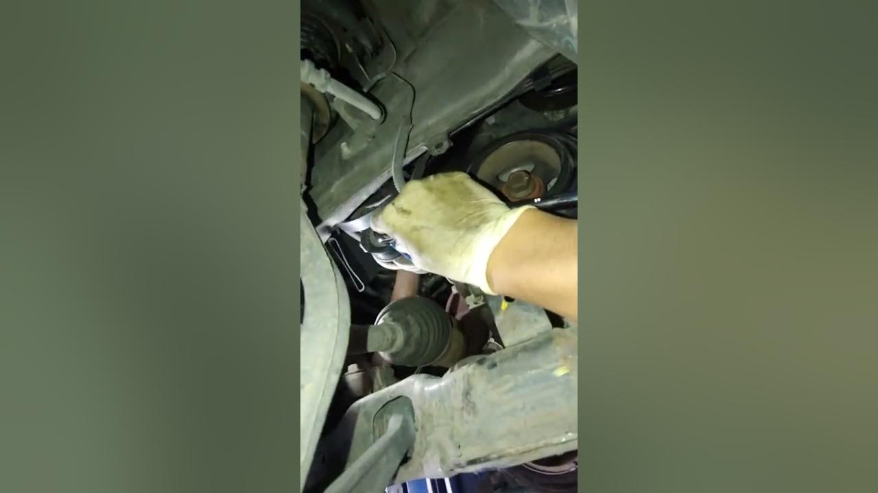 2012 Ford fusion 2.5 serpentine belt - YouTube