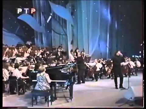 Александр Градский   Мелодия вечер Пахмутовой 1999 г  avi