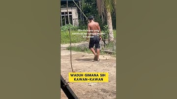 momen sedih ketika teman ku melemparkan hp nya saat diputusin pacar nya ‼️ #sedih #kecewa #nangis