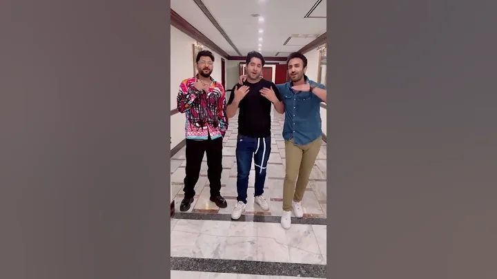 Dance of Famous Actors #Imran Ashraf #Hammad Shoai...