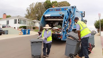 Random Garbage Trucks//Part 1