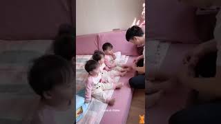 3 जुड़वा बच्चों का  मजेदार विडियो।। 3 twins baby funny video 😁😁।। Most funny video ।।