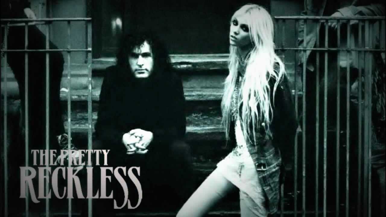 The Pretty Reckless - Cold Blooded (Instrumental Remake, Lyrics) - YouTube