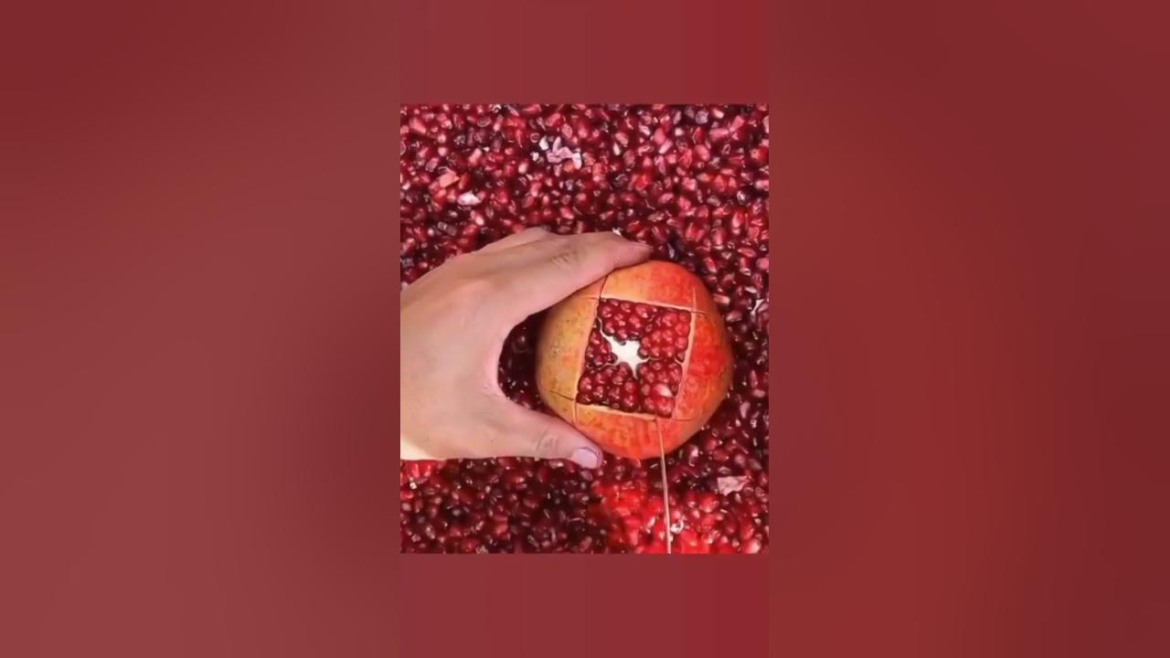 how to cut a pomegranate# anar fruit cutting fast way#youtubeshorts #trending #shorts how to cut a pomegranate# anar fruit cutting fast way#youtubeshorts #trending #shorts