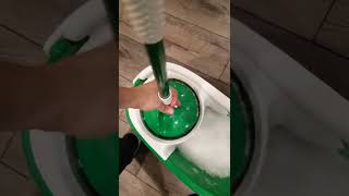 Libman Spin mop demo