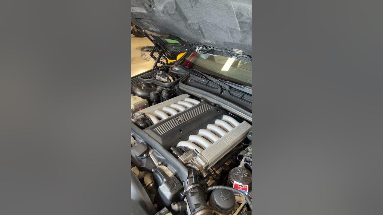 BMW E31 840Ci M62 M60 Ventildeckeldichtung wechseln Stoßstange vorne  abbauen 